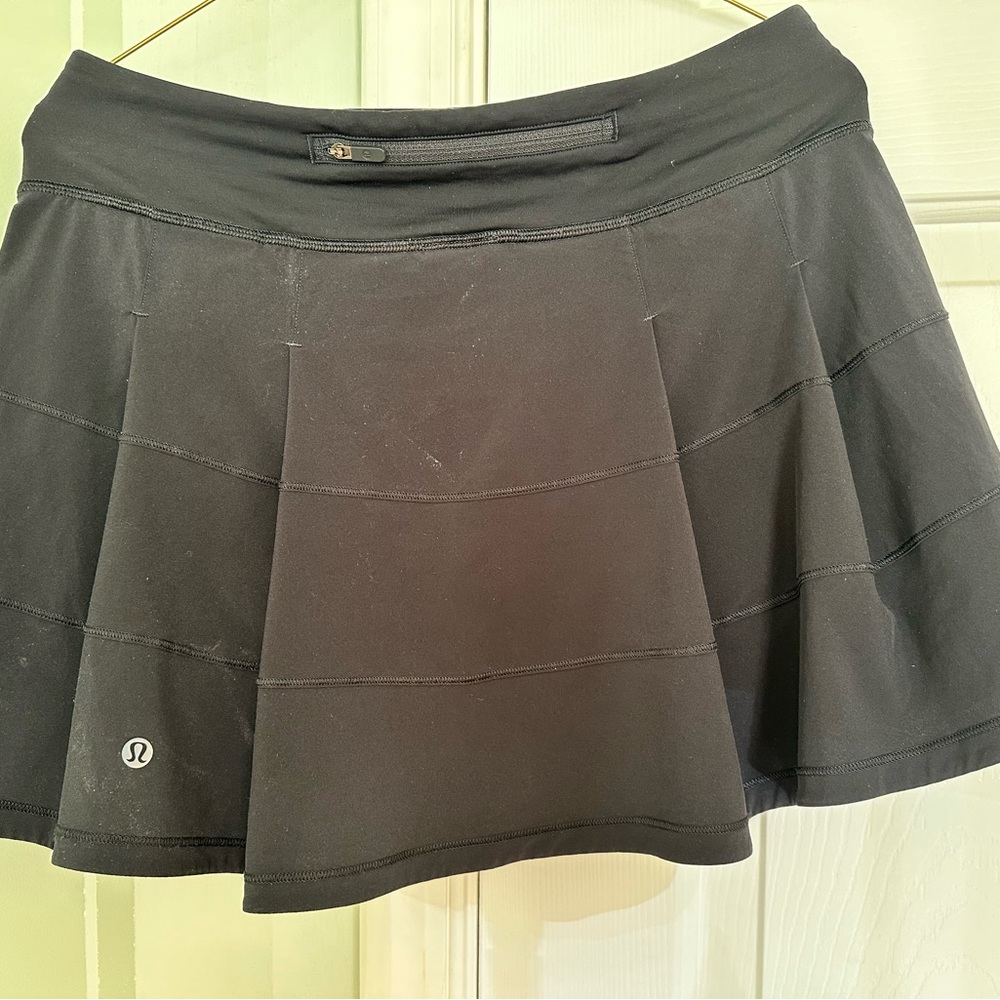 Lululemon Tennis Athletic Skort Skirt, size 6